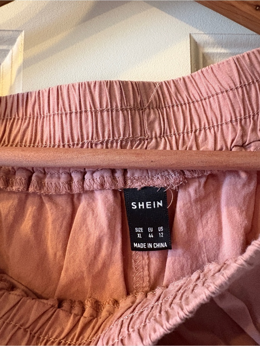 SHEIN Pink Tie-Hem Casual Jogger Pants - Picture 4 of 4